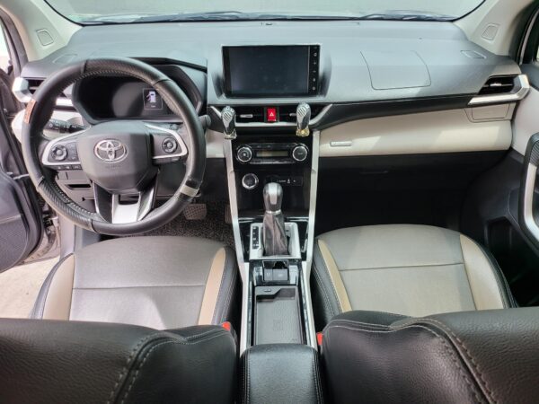 2023 Toyota Veloz 1.5 V A/T - Image 11