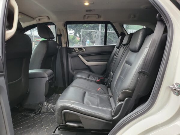 2018 Ford Everest 2.2 Trend A/T - Image 12