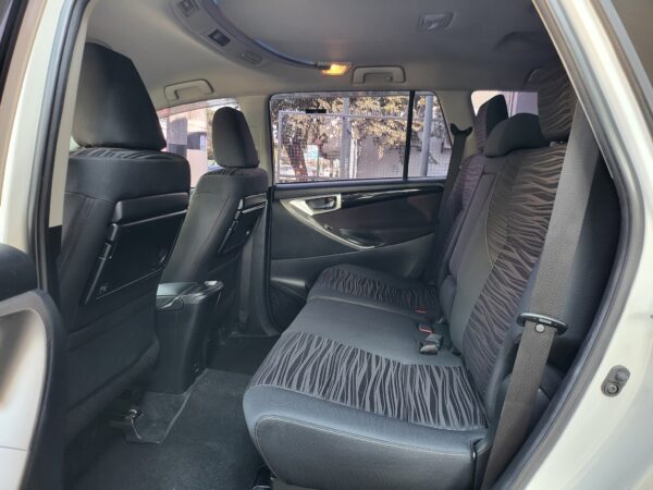 2018 Toyota Innova 2.8 G Diesel A/T - Image 12