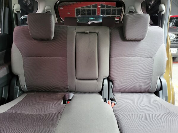 2024 Suzuki Ertiga 1.5 GLX Hybrid 8K KM A/T - Image 13