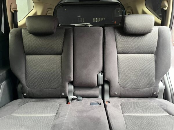 2019 Mitsubishi Xpander 1.5 GLS Casa Maintained A/T - Image 13