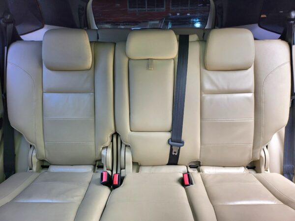 2016  Ford Everest 2.2 Titanium W/ Sunroof A/T - Image 13