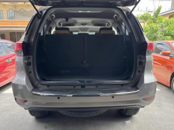 2017 Toyota Fortuner 2.4 G Diesel A/T - Image 14