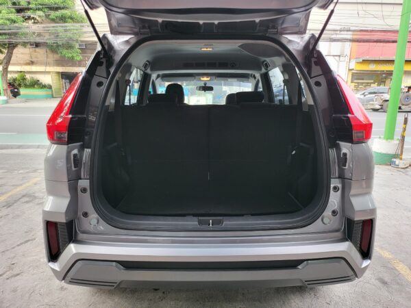 2023 Mitsubishi Xpander 1.5 GLS 15K KM A/T - Image 14