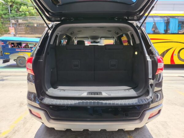 2017 Ford Everest 2.2 Trend A/T - Image 14