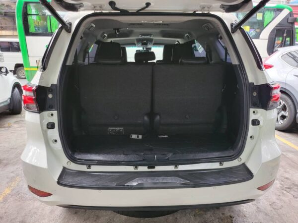 2022 Toyota Fortuner 2.8 Q Diesel A/T - Image 13