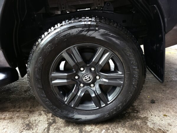 2021 Toyota Hilux 2.4 G A/T - Image 15