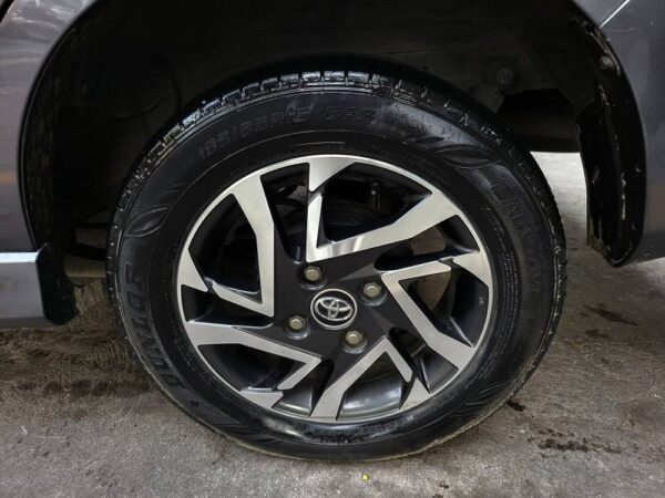 2019 Toyota Avanza 1.5 G A/T - Image 15