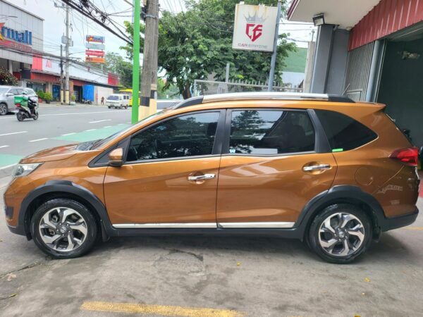 2018 Honda BR-V 1.5 V A/T - Image 3