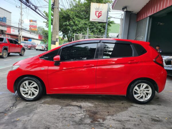2016 Honda Jazz 1.5 V A/T - Image 3