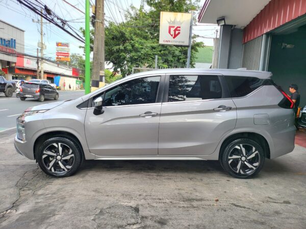 2023 Mitsubishi Xpander 1.5 GLS 15K KM A/T - Image 3