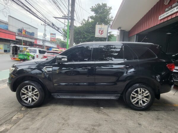 2017 Ford Everest 2.2 Trend A/T - Image 3