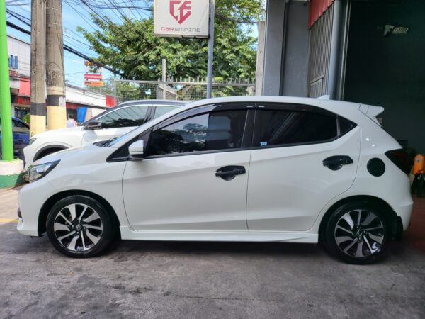 2022 Honda Brio 1.2 RS 30K KM A/T - Image 3