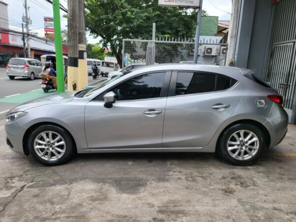 2016 Mazda 3 Hatchback 1.5 Skyactiv A/T - Image 3