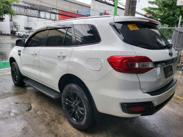 2018 Ford Everest 2.2 Trend A/T - Image 4