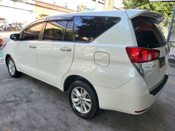 2018 Toyota Innova 2.8 G Diesel A/T - Image 4