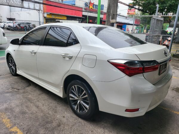 2019 Toyota Altis 1.6 V A/T - Image 5