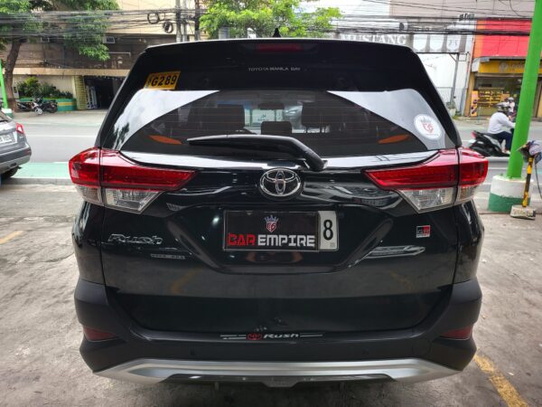 2022 Toyota Rush 1.5 GR-S 10K KM A/T - Image 5
