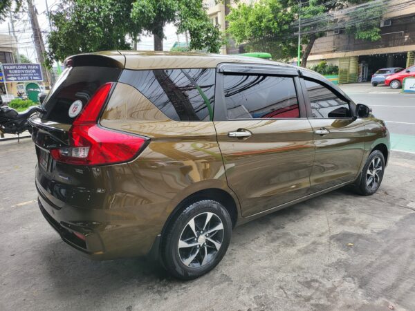 2024 Suzuki Ertiga 1.5 GLX Hybrid 8K KM A/T - Image 6