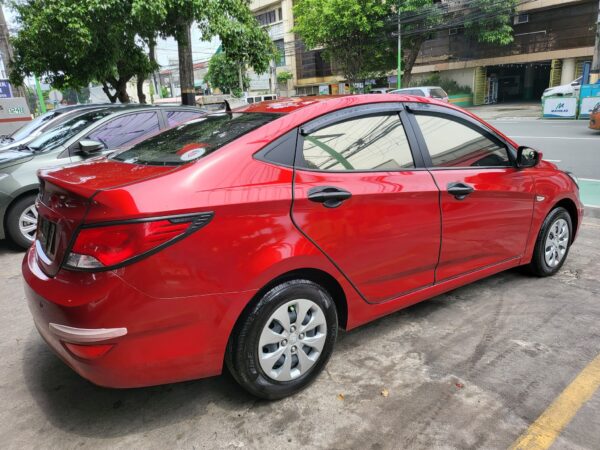 2018 Hyundai Accent 1.4 GL 20K KM A/T - Image 6