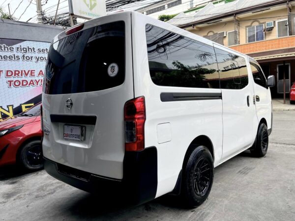 2017 Nissan NV350 2.5 Urvan M/T - Image 6