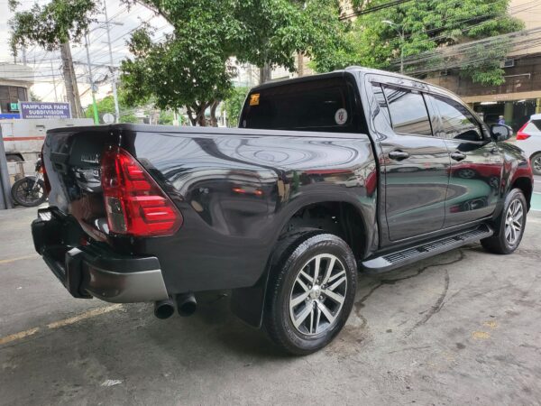 2020 Toyota Hilux 2.8 Conquest 4x4 A/T - Image 6
