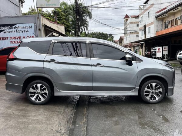 2019 Mitsubishi Xpander 1.5 GLS Casa Maintained A/T - Image 7
