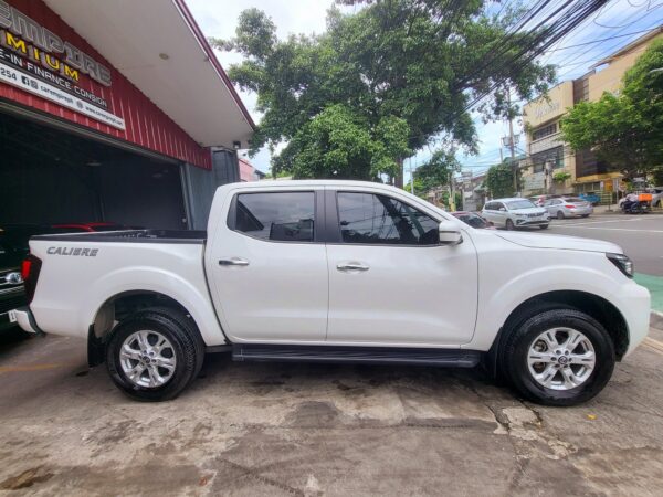 2024 Nissan Navara 2.5 VE Save 400K From Brand New M/T - Image 6
