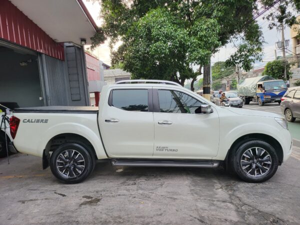 2020 Nissan Navara 2.5 EL A/T - Image 7