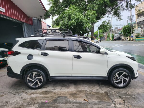 2022 Toyota Rush 1.5 G A/T - Image 7