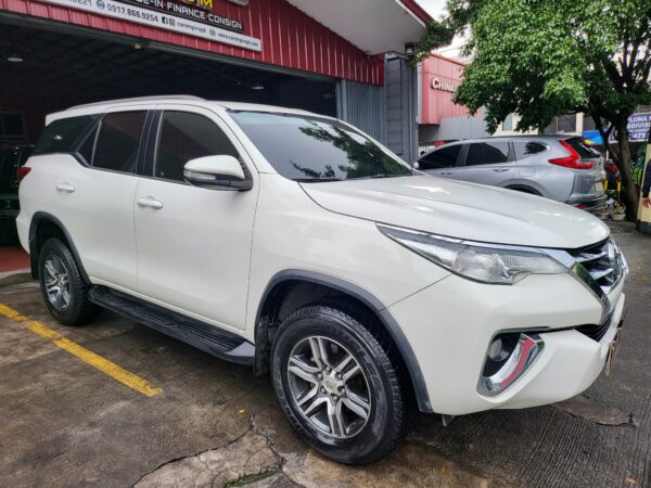 2016 Toyota Fortuner 2.4 G Diesel A/T - Image 7