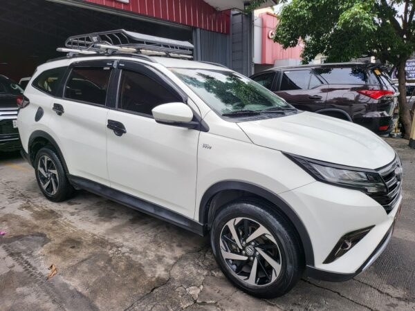 2022 Toyota Rush 1.5 G A/T - Image 8