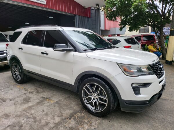 2018 Ford Explorer 3.5 Ecoboost Sport 4x4 W/Sunroof A/T - Image 8