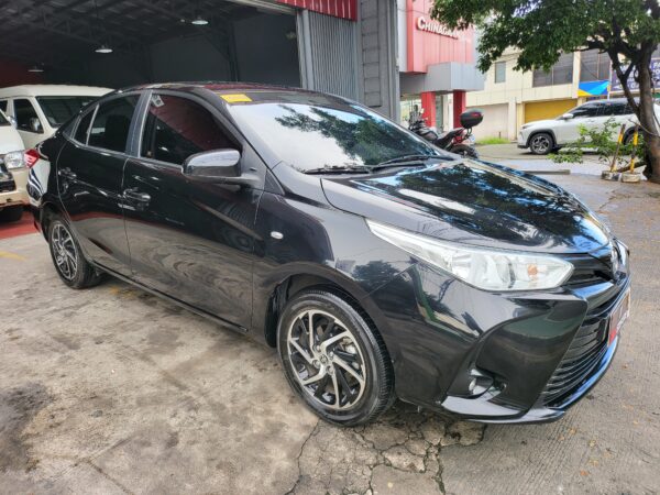2023 Toyota Vios 1.3 XLE 20K KM A/T - Image 9