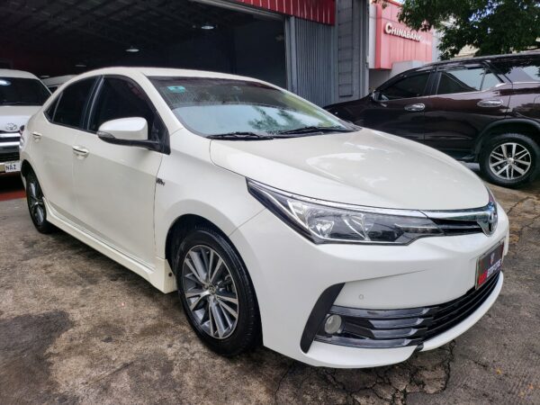 2019 Toyota Altis 1.6 V A/T - Image 9