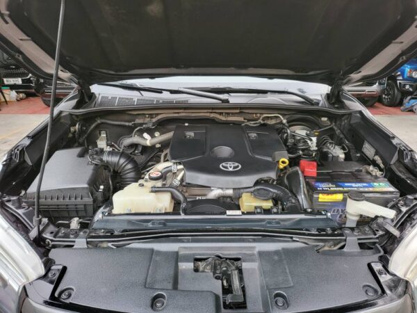 2020 Toyota Hilux 2.8 Conquest 4x4 A/T - Image 9