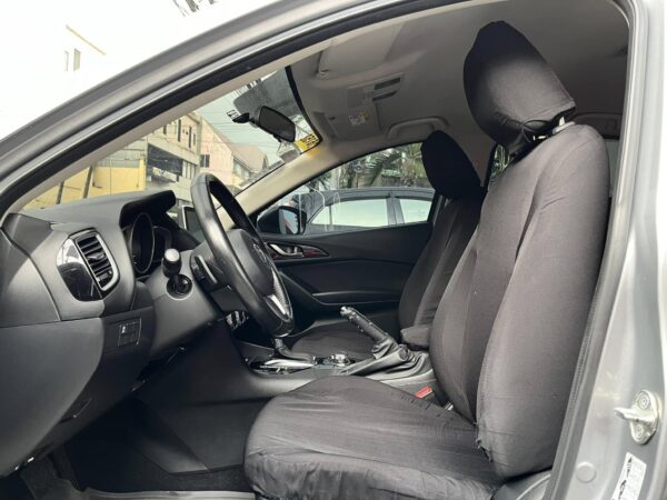 2015 Mazda 3 Hatchback 1.5 Skyactiv 20K KM A/T - Image 10