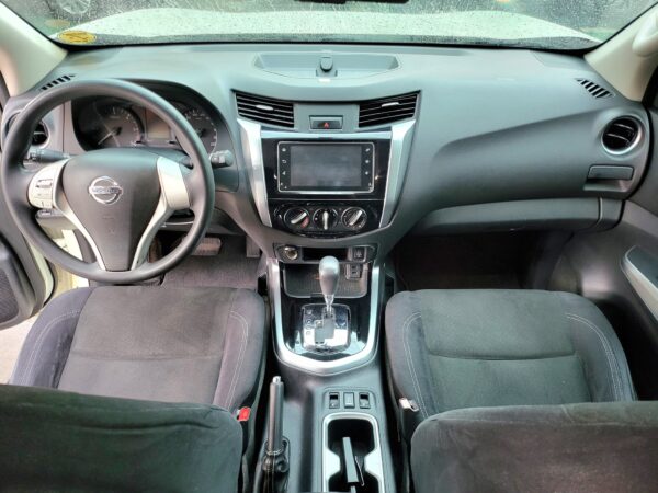 2019 Nissan Terra 2.5 VE A/T - Image 11