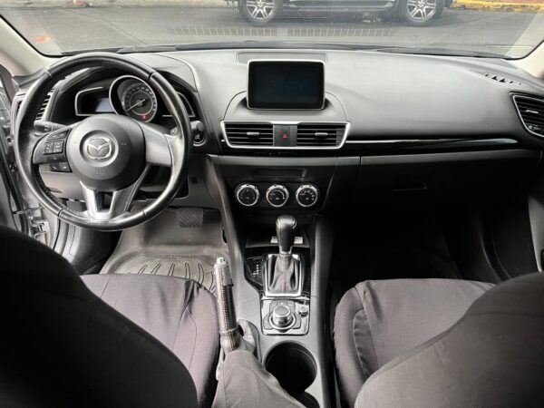 2015 Mazda 3 Hatchback 1.5 Skyactiv 20K KM A/T - Image 11
