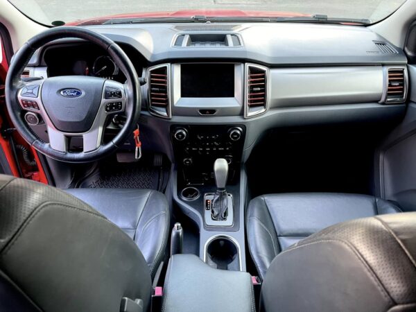 2015 Ford Everest 2.2 Trend A/T - Image 11