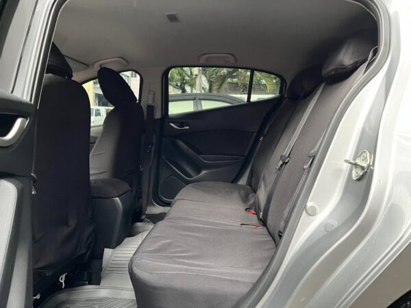2015 Mazda 3 Hatchback 1.5 Skyactiv 20K KM A/T - Image 12
