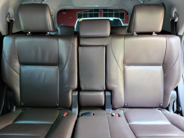 2018 Toyota Fortuner 2.4 V Diesel A/T - Image 13