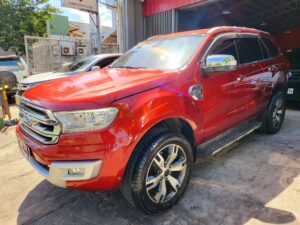 2016 Ford Everest 3.2 Titanium 4x4 W/ Sunroof A/T