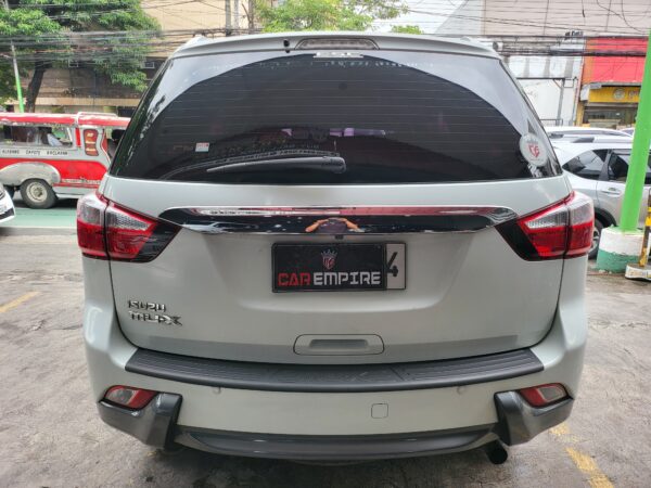 2015 Isuzu MU-X 2.5 LS-A A/T - Image 5