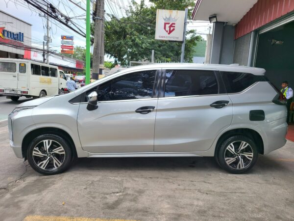 2021 Mitsubishi Xpander 1.5 GLS A/T - Image 3