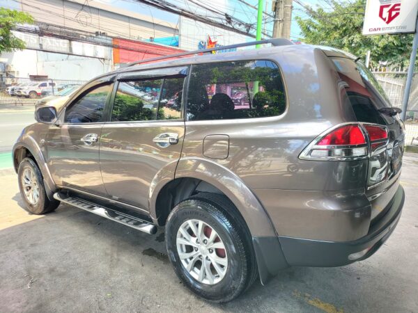 2014 Mitsubishi Montero Sport 2.4 GLX M/T - Image 4