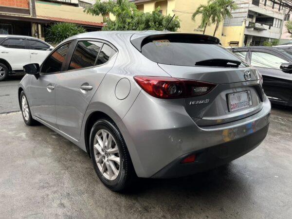 2015 Mazda 3 Hatchback 1.5 Skyactiv 20K KM A/T - Image 4