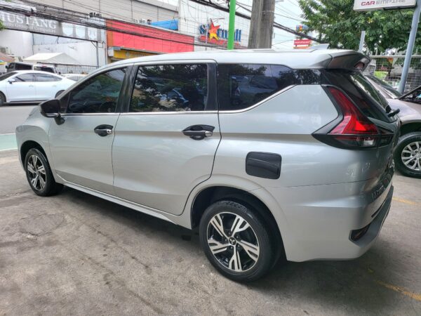 2021 Mitsubishi Xpander 1.5 GLS A/T - Image 4