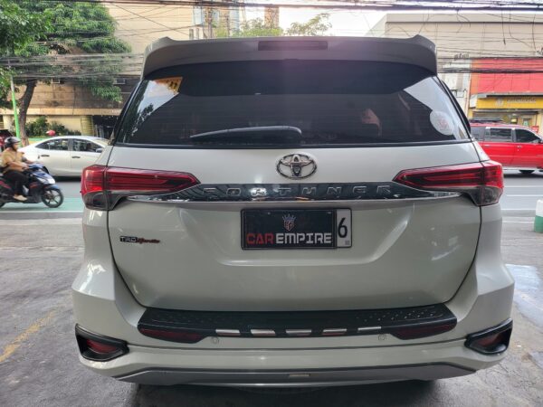 2019 Toyota Fortuner 2.4 G Diesel Loaded A/T - Image 5