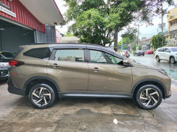 2022 Toyota Rush 1.5 G A/T - Image 7